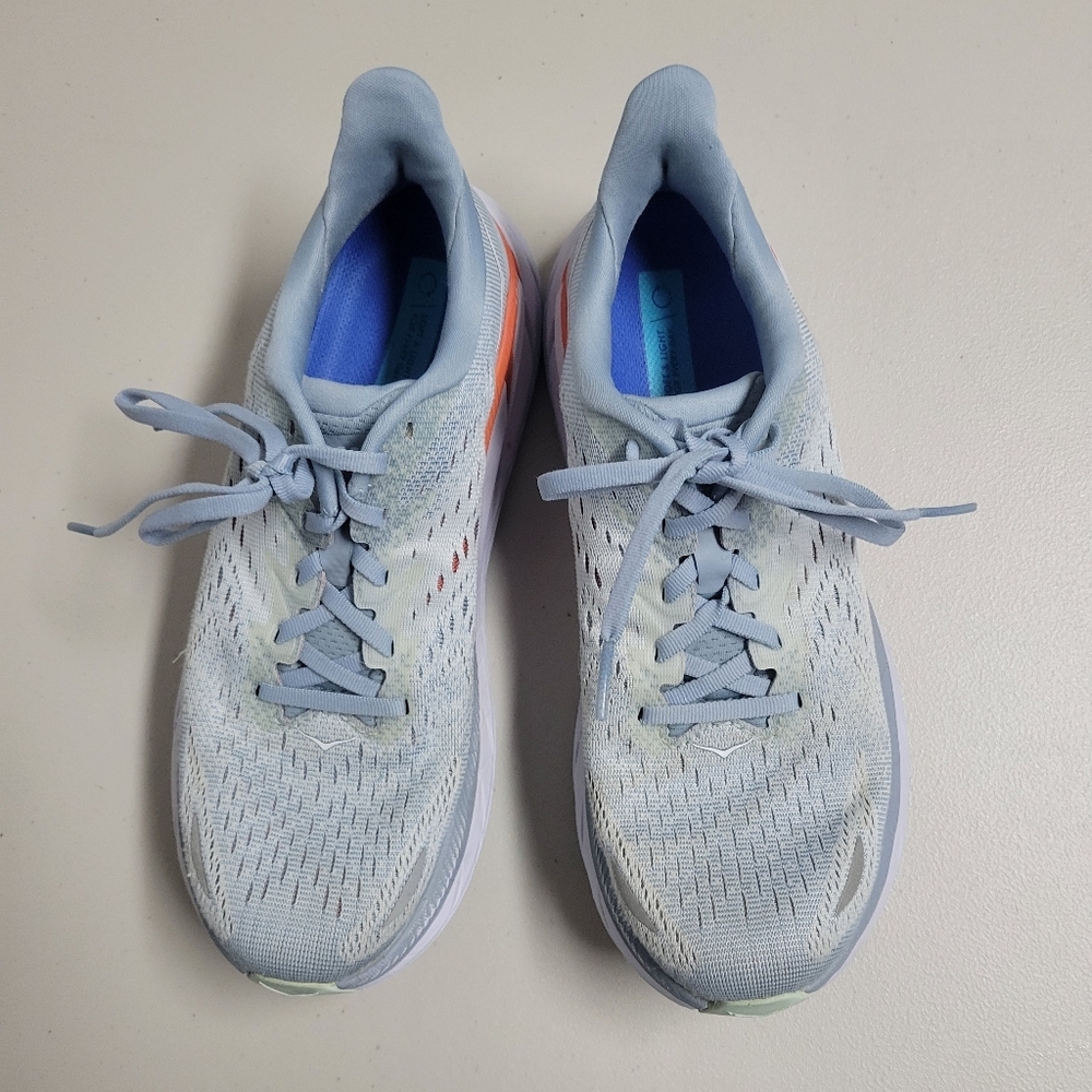 Hoka One One Clifton 8 Women's Size 7.5B Blue Fog/Plein Air Color.